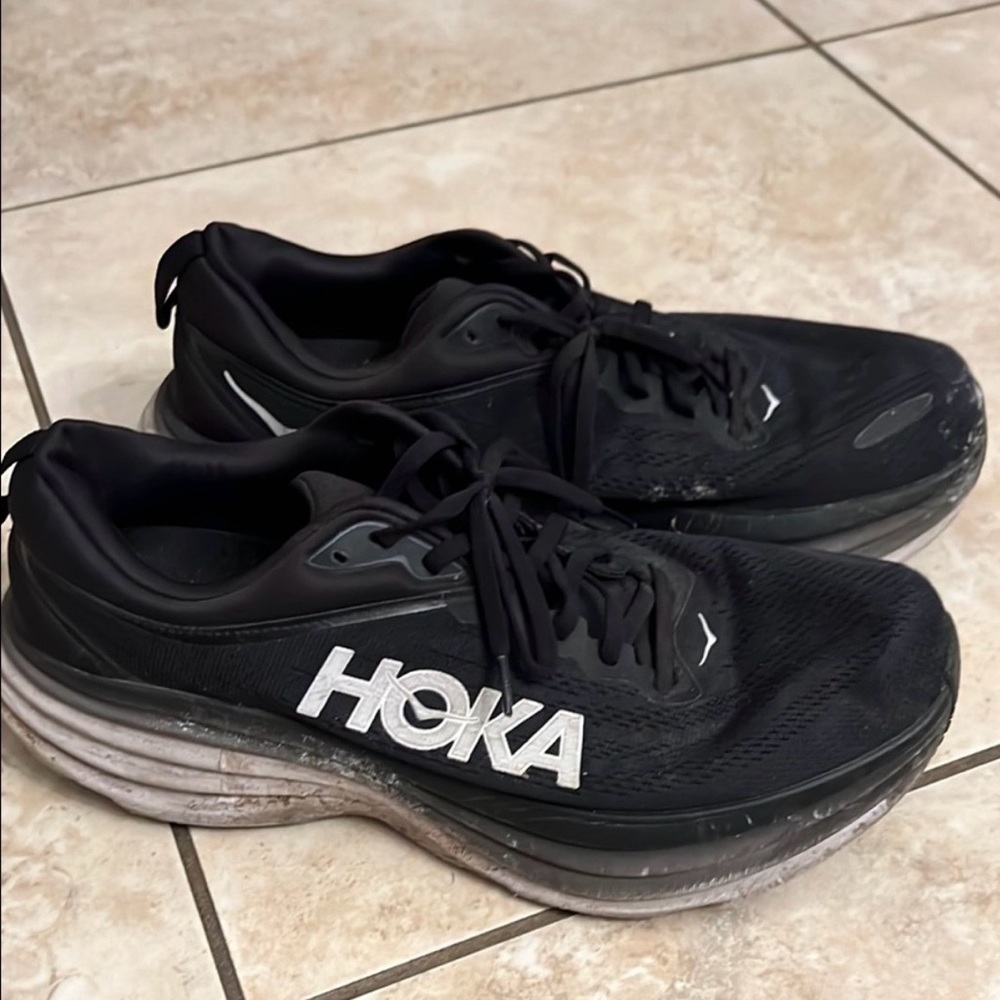 Men’s Hoka Black Bondi 8 Shoes Size 12D